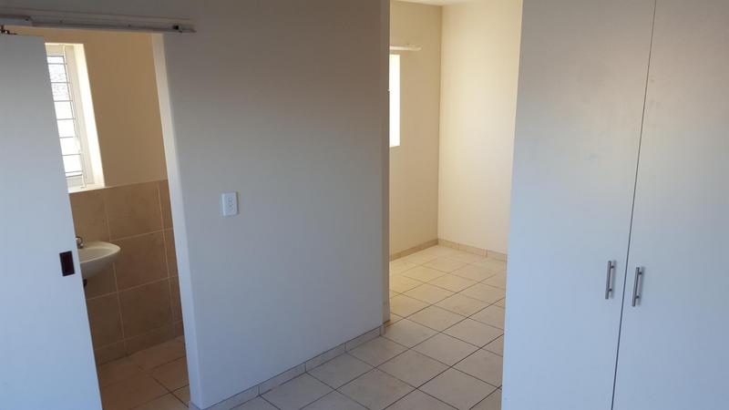 To Let 1 Bedroom Property for Rent in Vasco Estate Western Cape